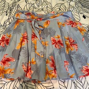 Forever 21 Small skirt with flowers